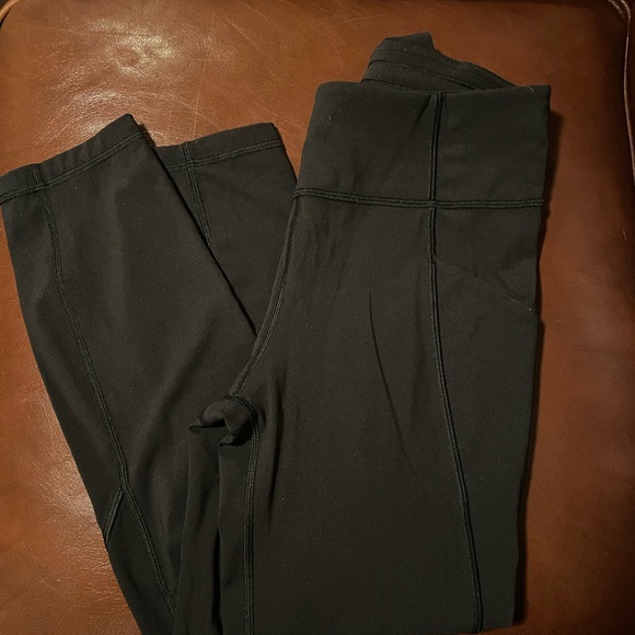 Lululemon Time to Sweat Crop 23” - Picture 7 of 13